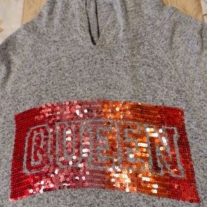 Top gray long sleeve with hood